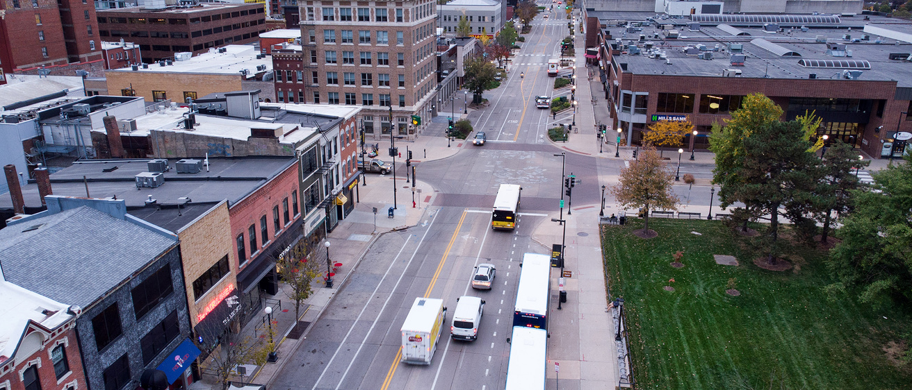 Buses shown at intersection of Clinton Street and Washington Street